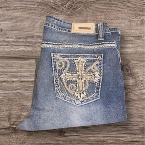 Stylish Blue Embellished Women's Jeans